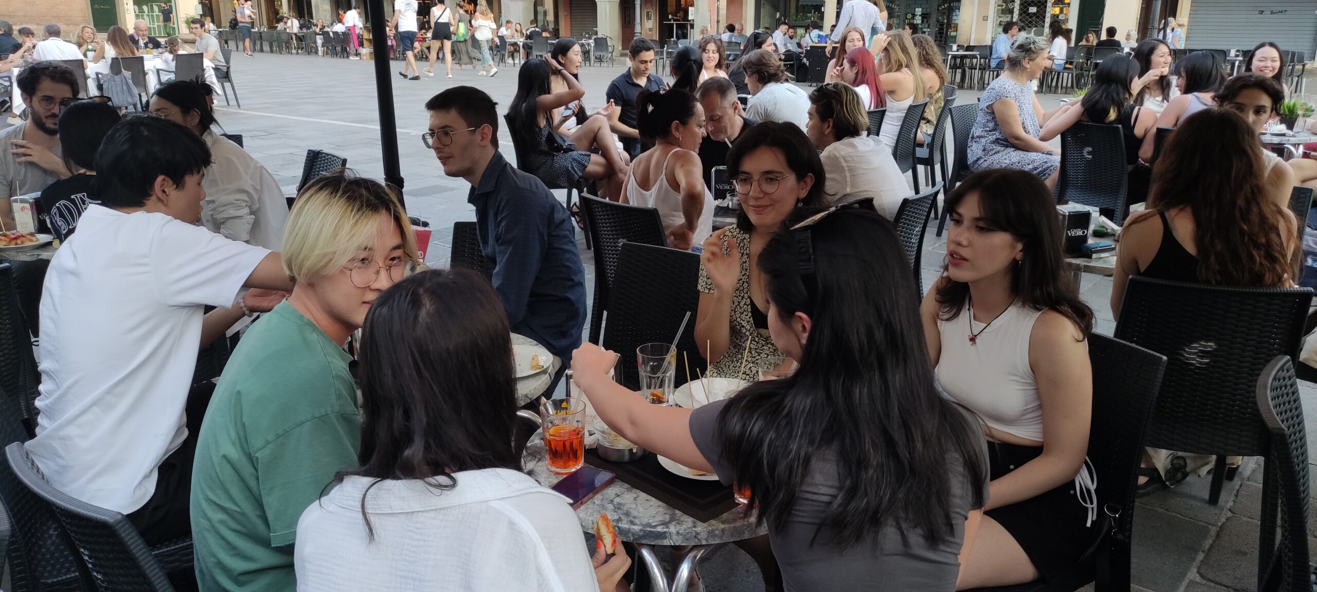 Spritz in piazza