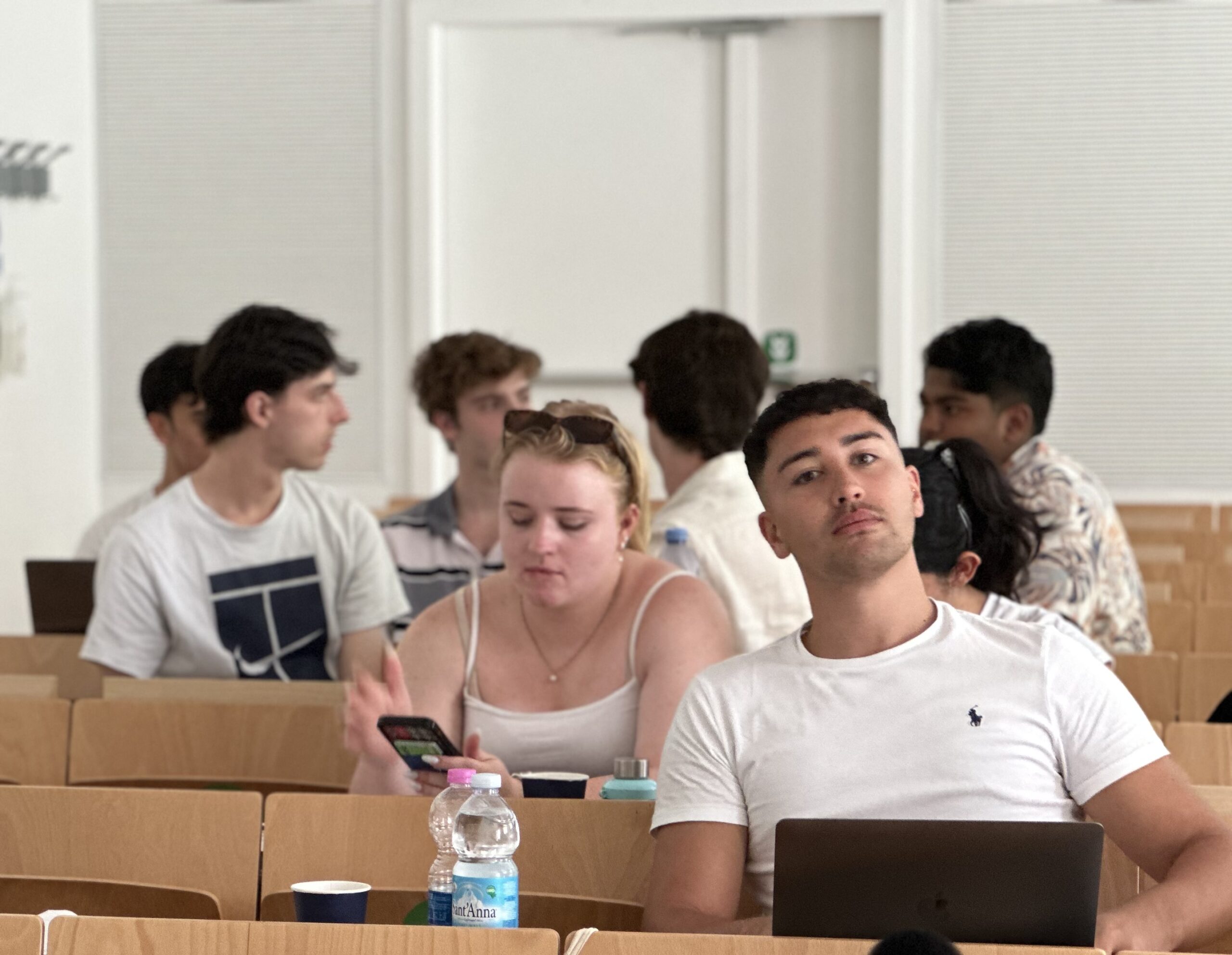 tutti in aula